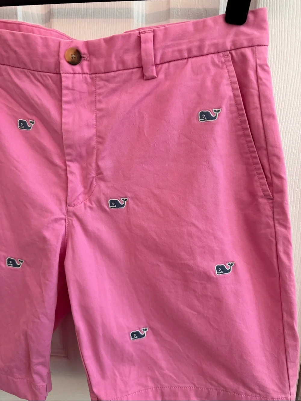 VINEYARD VINES Pink Whale Breaker Shorts Mens Size 33